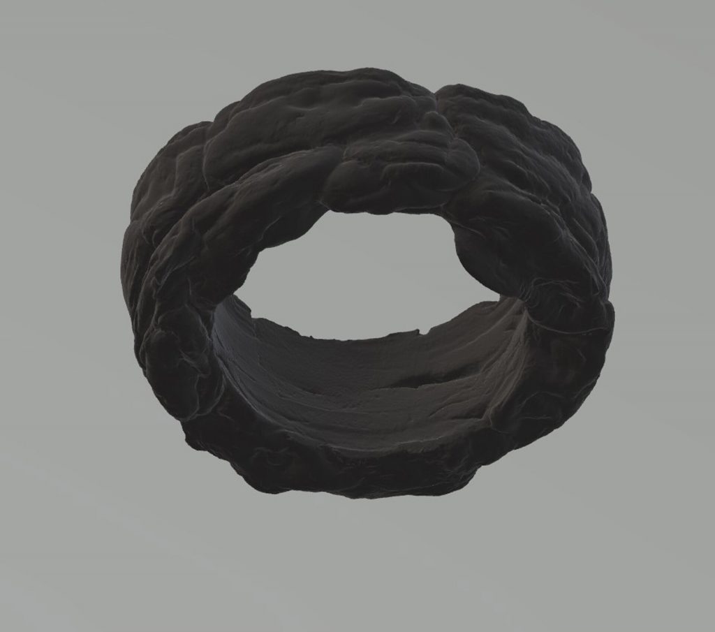 Будинок моди Balenciaga представить лінійку прикрас з пластику, знайденого в океані