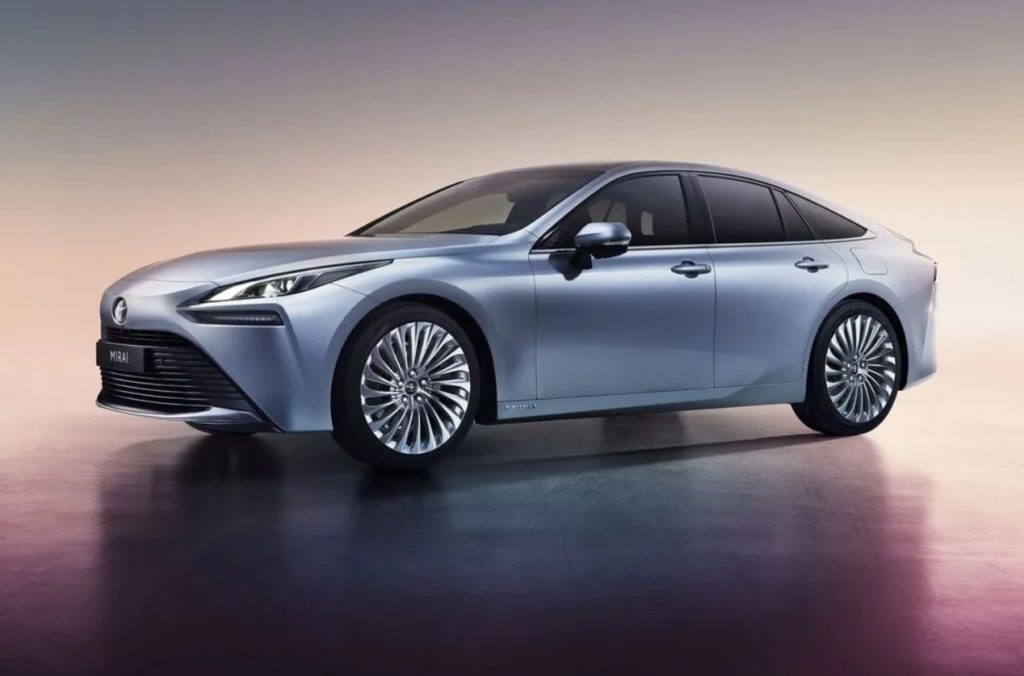 Toyota знизила ціну на свій воднемобіль Mirai II
