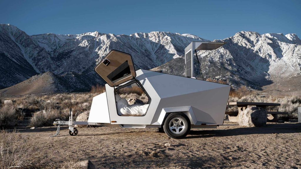Polydrop випустила на ринок електромобільний кемпер P17A