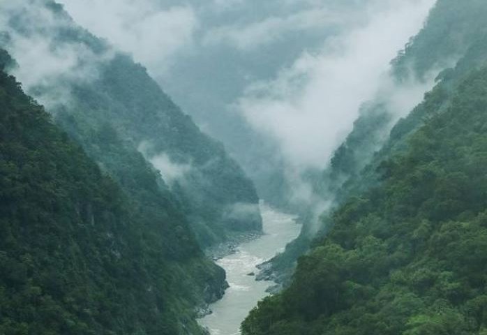 Китай побудує гідроенергетичний комплекс, який стане найпотужнішим у світі